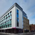 Hotel Moxy 3*