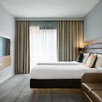 Ξενοδοχείο Moxy 3*